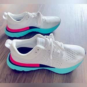 Nike React Infinity Run Flyknit 2 mens size 8 US. Lightly used. Good condition.